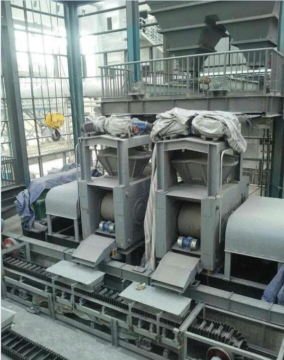 內(nèi)蒙古鄂爾多斯壓球機現(xiàn)場